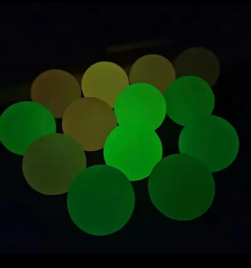 GlowBallz - LED Light-Up Bouncing Balls